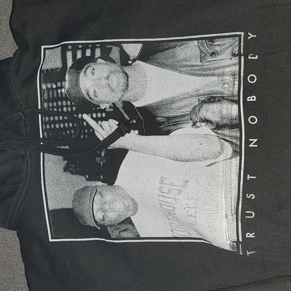 Tupac and Biggie "TRUST NO ONE" hoodie